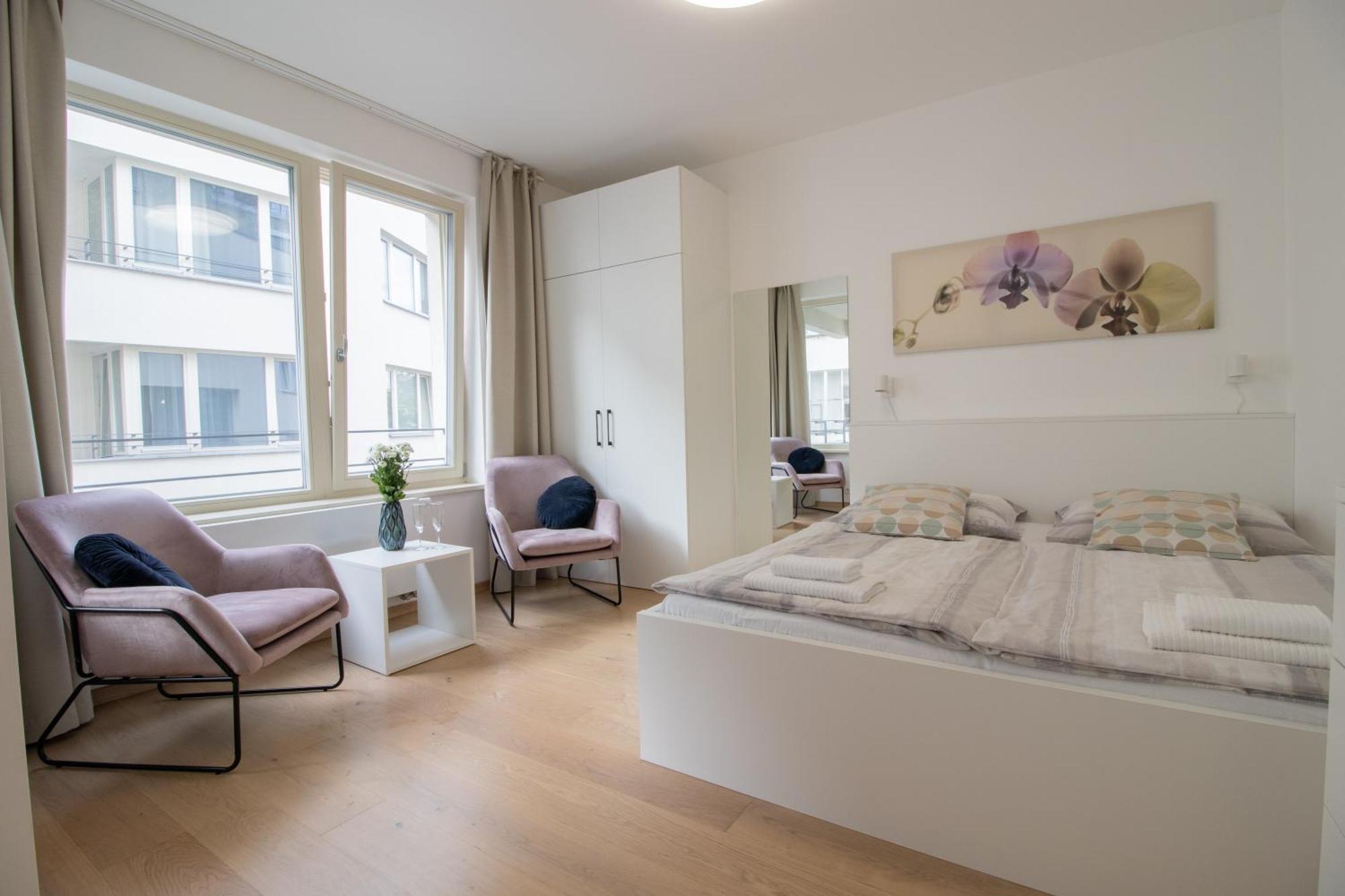 Krakovska Cr Apartments Прага Экстерьер фото